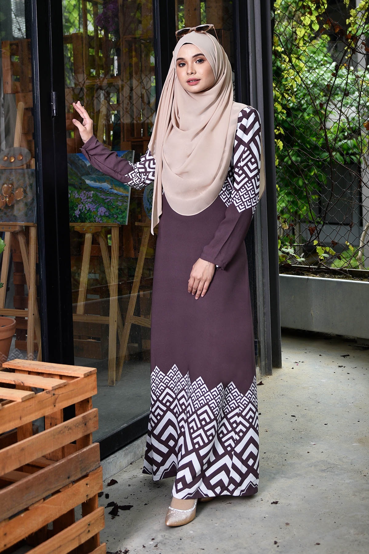 Abaya Azra Aztec - Clay Brown