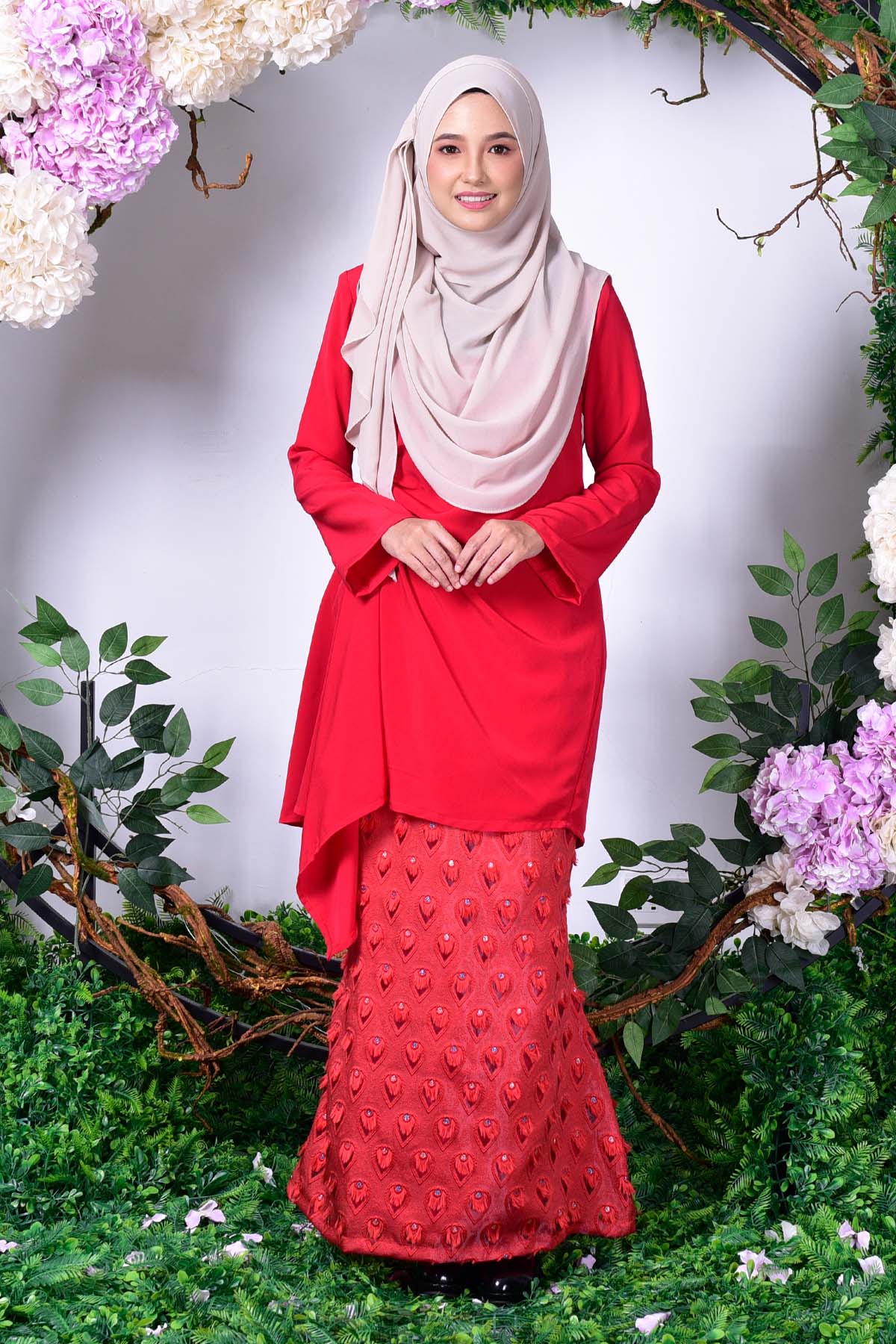 Baju Kurung Erine Waterfall - Scarlet Red