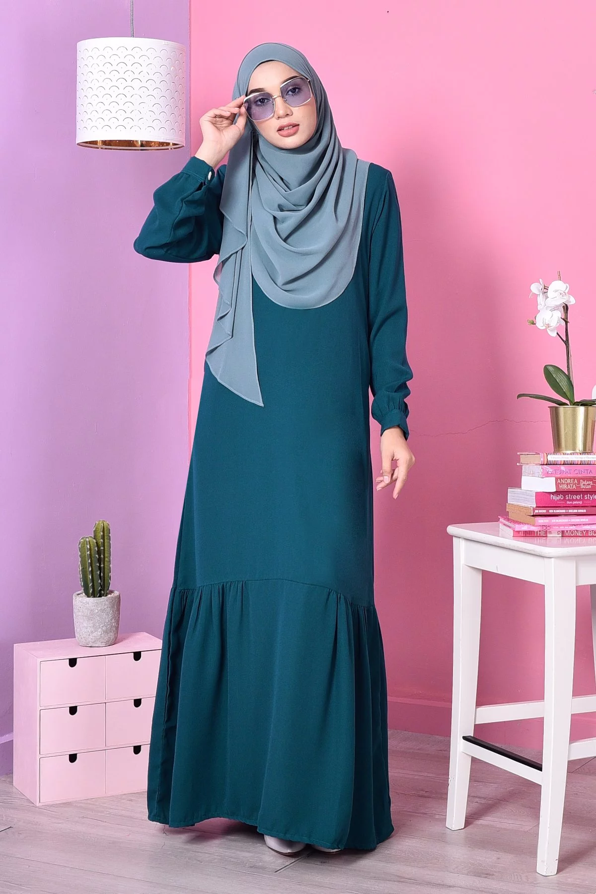 Abaya Leya Ruffle - Bold Green