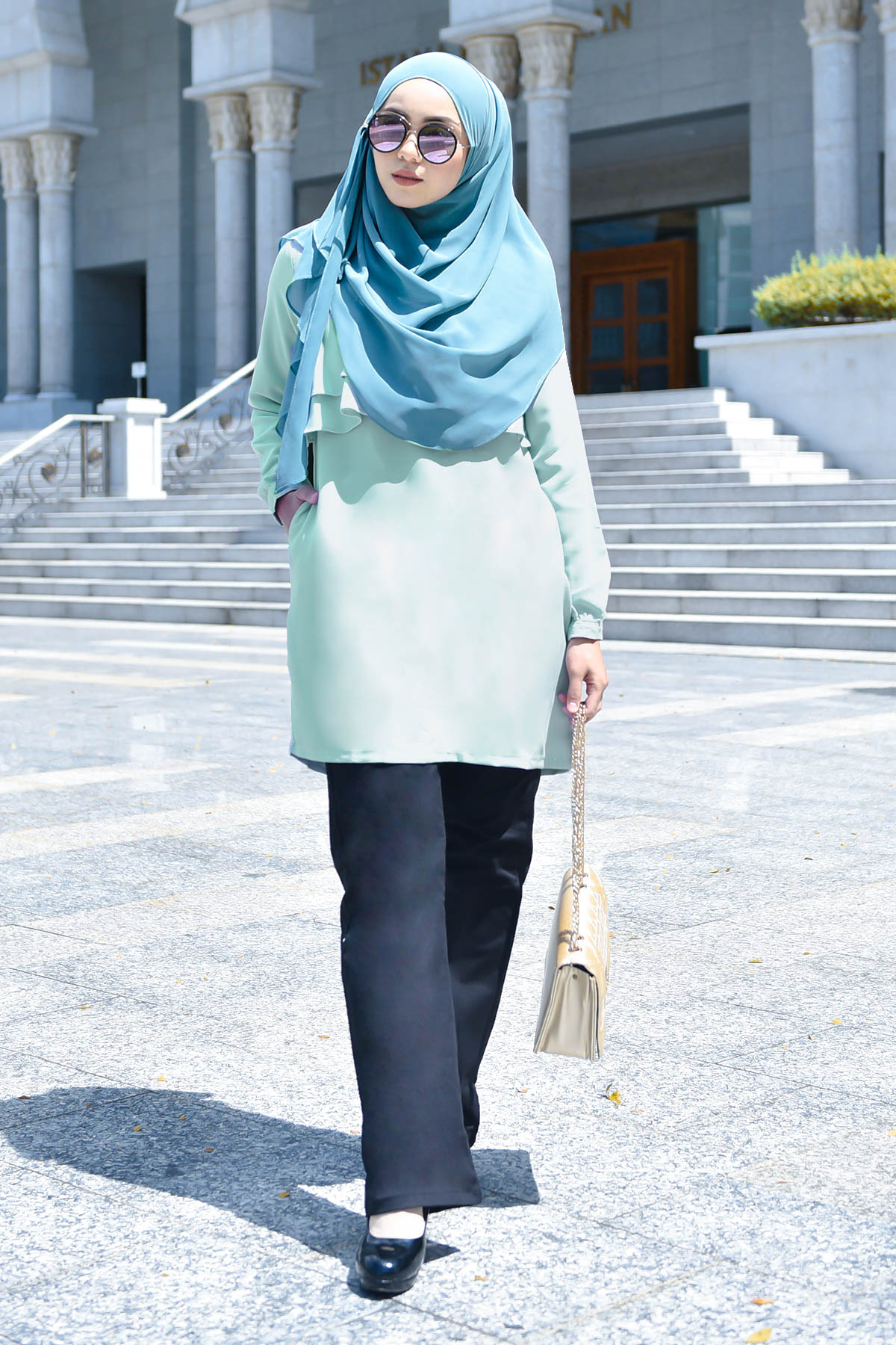 Blouse Ruffle Hamida - Mint Green