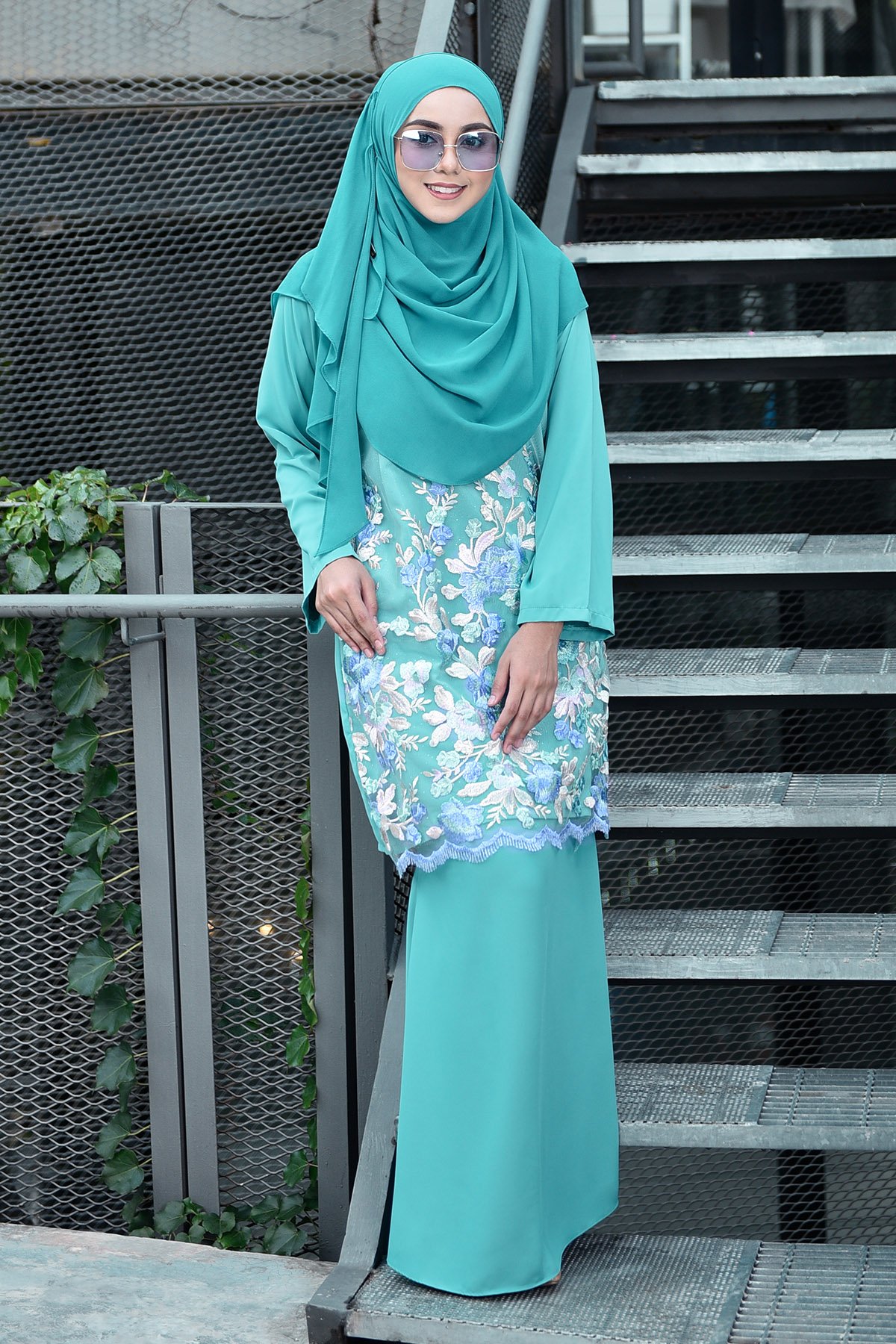  Baju Kurung  Lace Leonore Fiji Green MuslimahClothing Com