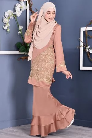 Baju Kurung Lace Allaire - Buff Brown