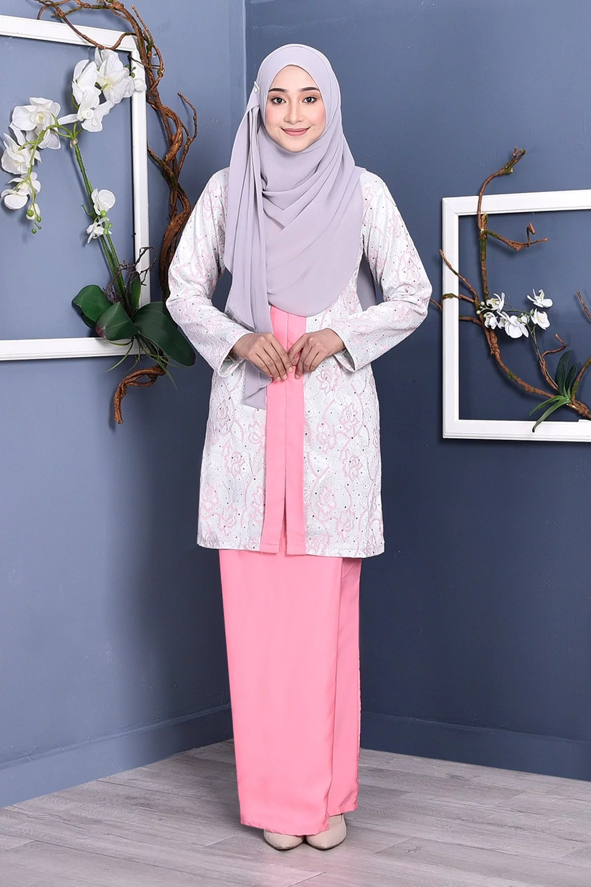 Baju Kebarung Lace Geyna - Milky Rose