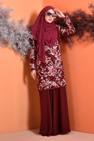 Baju Kurung Lace 3D Azura - Rouge Red