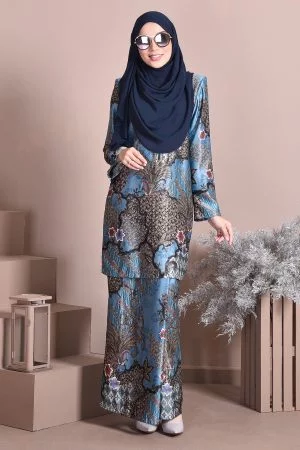 Baju Kurung Batik Satin Silk Najiha - Sea Blue