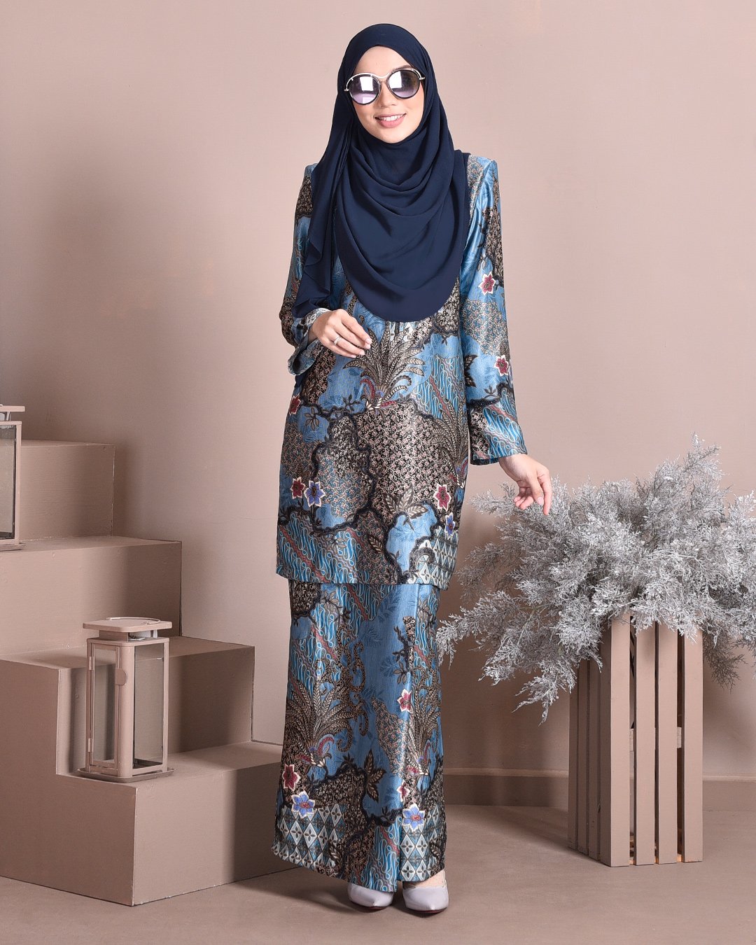 Baju Kurung Batik Satin Silk Najiha – Sea Blue – MuslimahClothing.Com