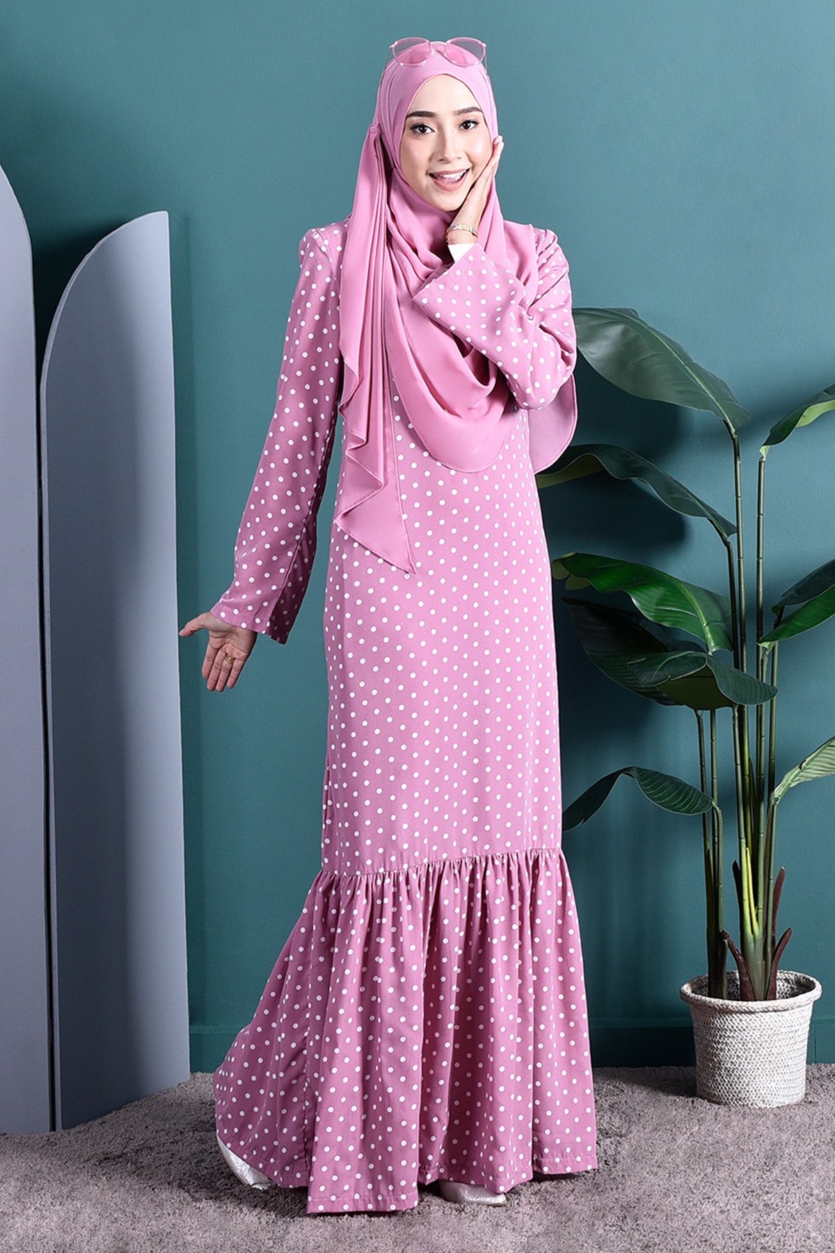Abaya Cassy – Candy Pink – MuslimahClothing.Com