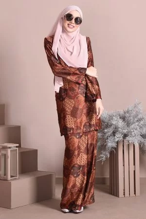 Baju Kurung Batik Satin Silk Nasiha - Spice Brown