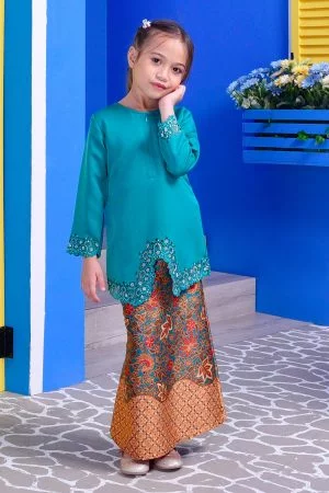 Baju Kurung Batik Moden Lasercut Nasuha Kids - Green