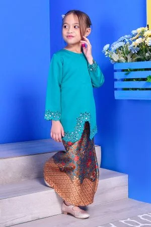 Baju Kurung Batik Moden Lasercut Nasuha Kids - Green