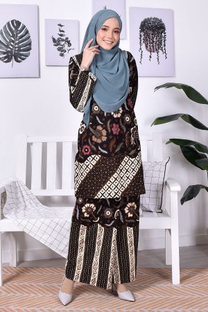 Baju Kurung Batik Norin - Brown