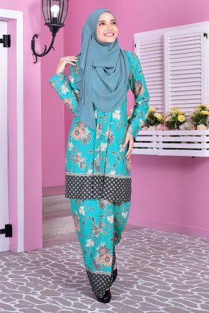 Baju Kebarung Batik Nazhia - Green