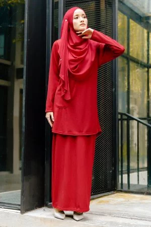 Baju Kurung Kozi Ironless Dream - Red