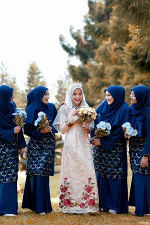 Baju Kurung Lace Sequin Jayne - Majestic Blue