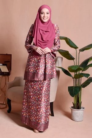 Baju Kurung Batik Pleated Arina - Sky Red