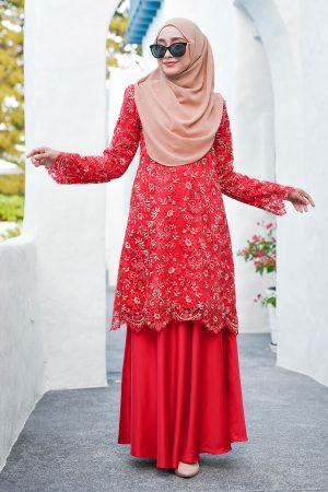 Baju Kurung Moden Lace Layla - Full Red