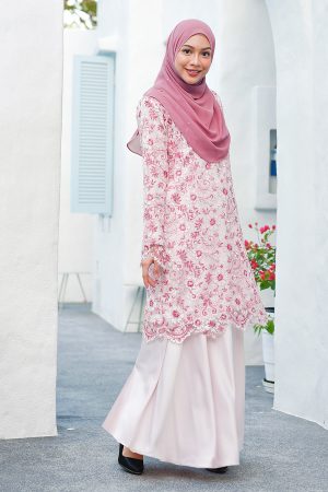 Baju Kurung Moden Lace Layla - Cream Pink