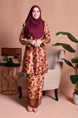 Baju Kurung Pahang Batik Arima - Ruby Cream