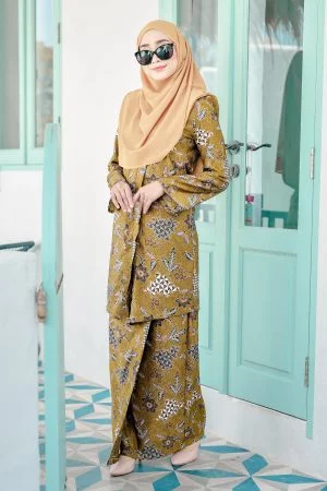 Baju Kebarung Batik Dobby Aima - Biscotti Gold