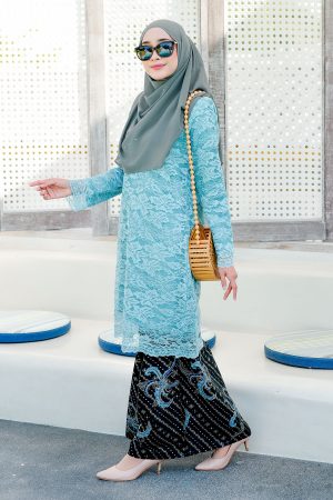 Baju Kurung Batik Lace Aila - Glacier Blue