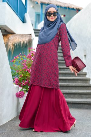 Baju Kurung Moden Lace Geetha - Ruby Red