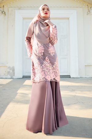 Baju Kurung Lace Aere - Mocha Brown