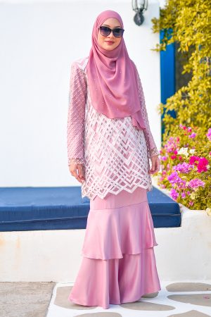 Baju Kurung Lace Azila - Quartz Pink