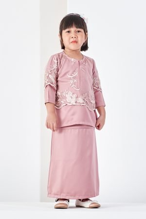 Baju Kurung Lace Azizah Kids - Quartz Pink