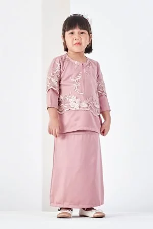 Baju Kurung Lace Azizah Kids - Quartz Pink