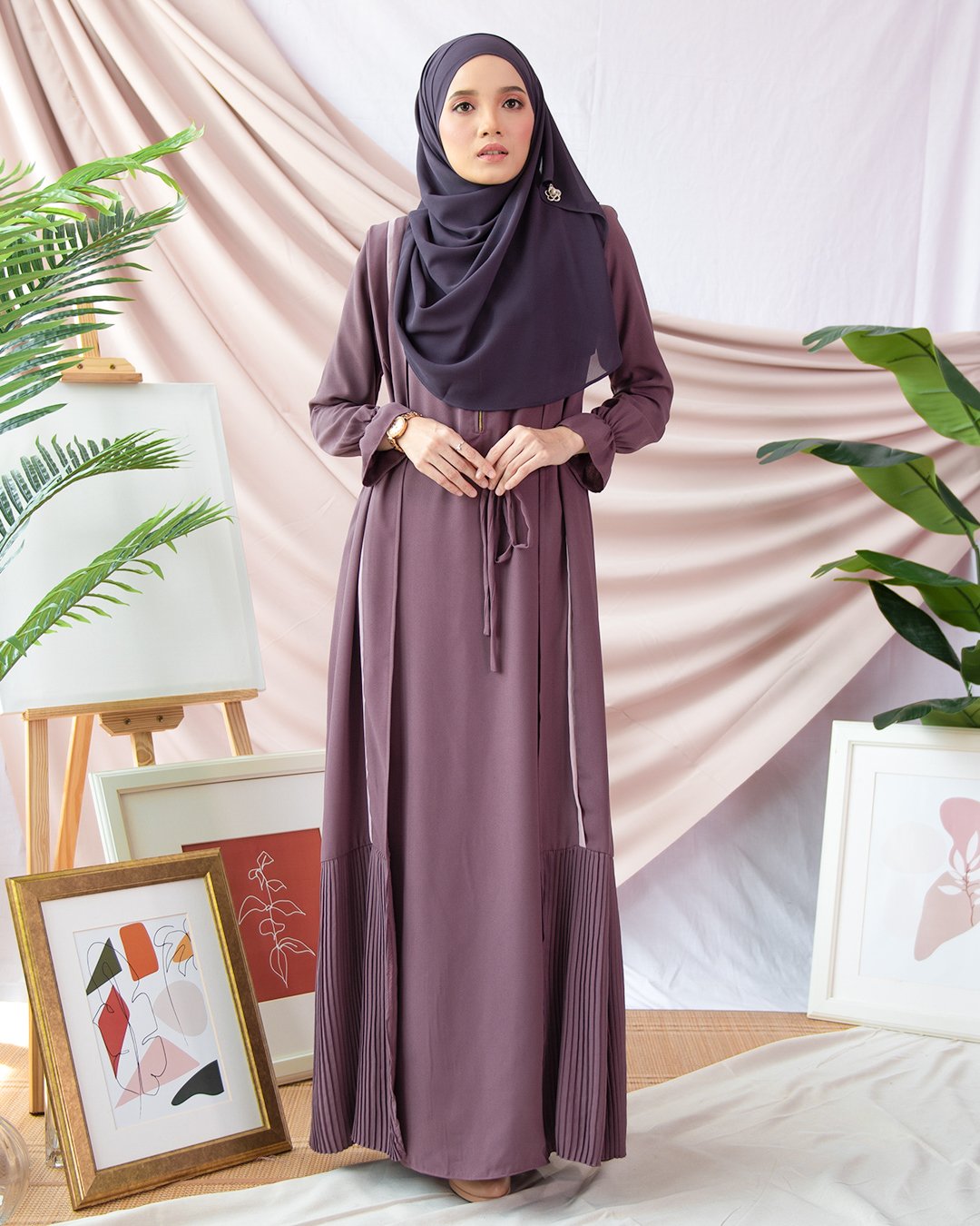 Abaya Pleated Atifah – Regal Purple – MuslimahClothing.Com