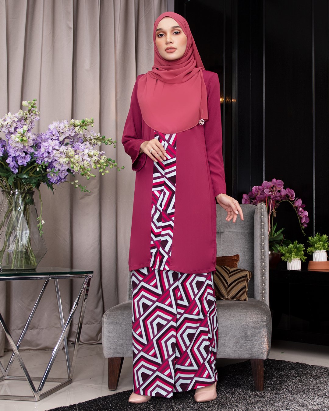 Baju Kebarung Adtiza – Couture Magenta – MuslimahClothing.Com