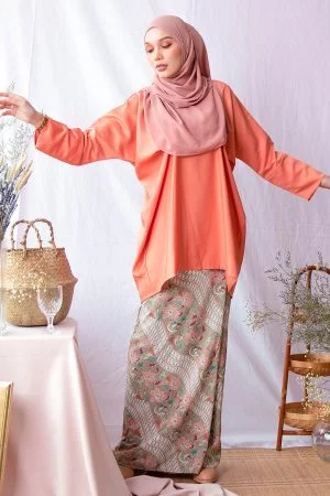 Baju Kurung Kaftan Batik Adiratna - Carrot