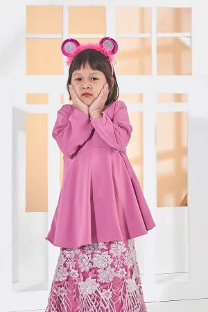 Baju Kurung Lace Barbie Adora Kids - Carnation Pink