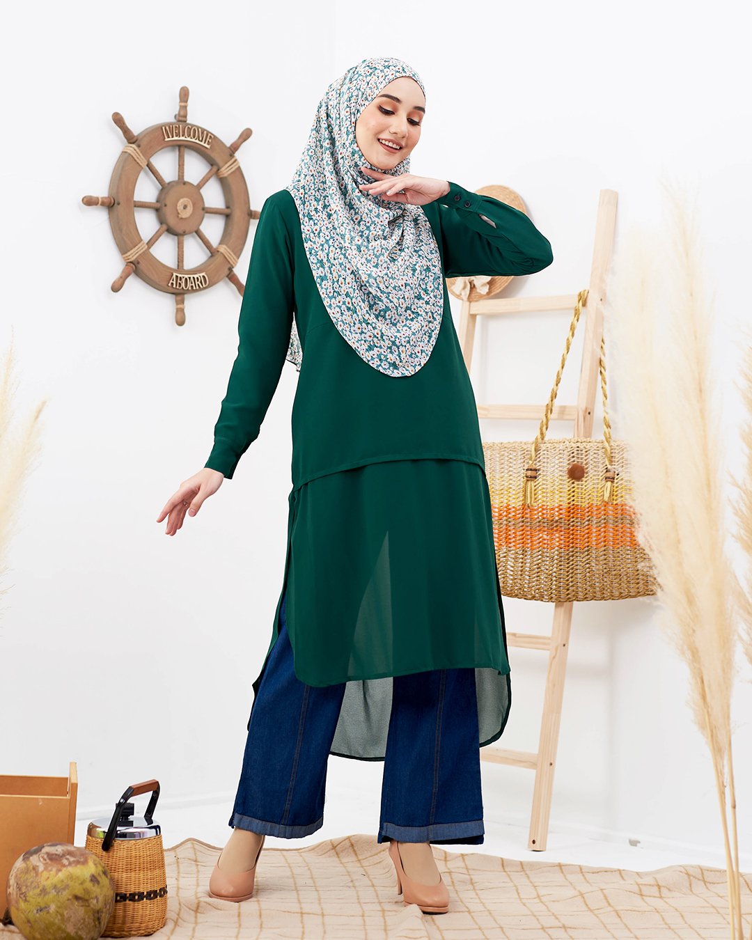 Tunic Merisha Chiffon – Emerald Green – MuslimahClothing.Com