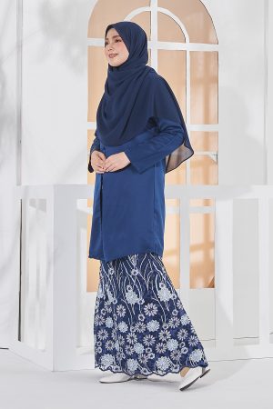 Baju Kebarung Lace Adiosa - Navy Blue