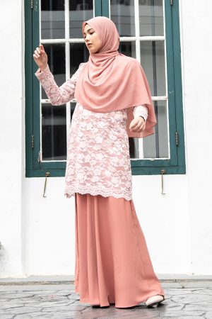 Baju Kurung Lace Aleeya - Dark Salmon