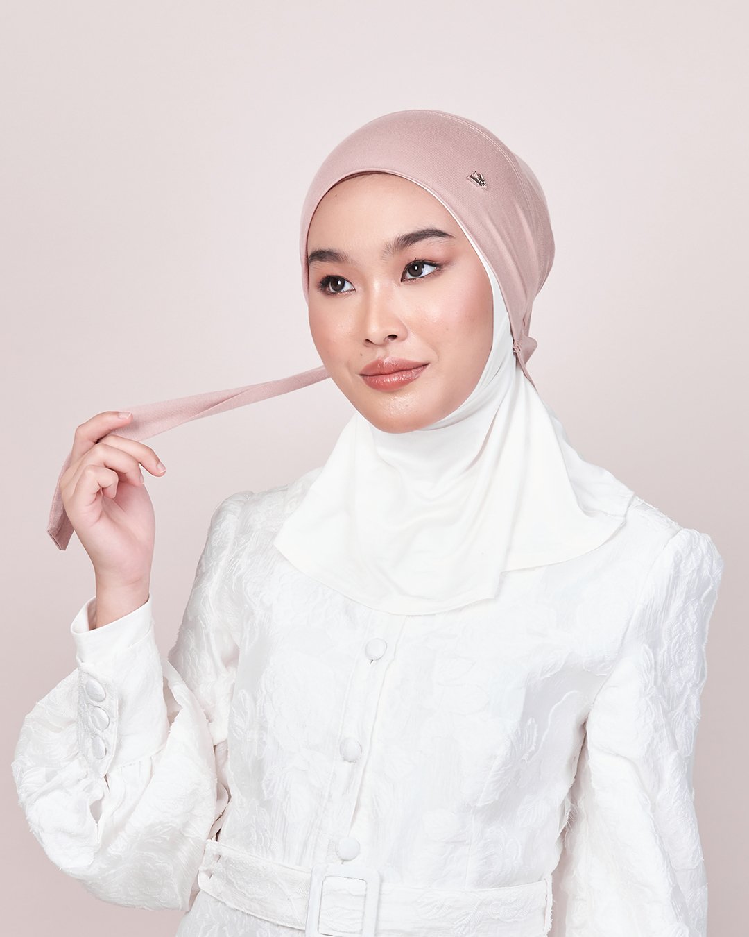 Innerneck Tie Vivian Valily X MCC – Dusty Pink – MuslimahClothing.Com