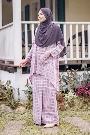 Baju Kurung Darby Laluna X MCC - Purple Maze