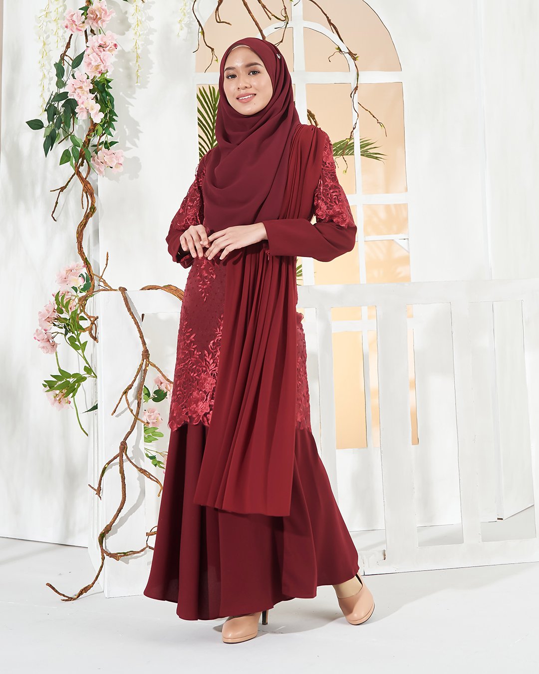 Baju Kurung Lace Bilsha - Cardinal Red - MuslimahClothing.Com