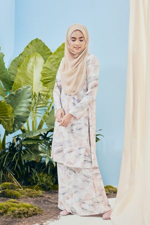 Baju Kurung Pahang Kozi Kiava - Sand Brown