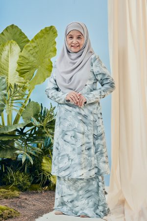 Baju Kurung Pahang Kozi Kiava - Silver Grey