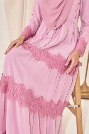 Dress Lace Eliza - Carnation Pink