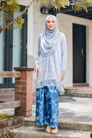 Baju Kurung Batik Lace Abreona - Maya Blue