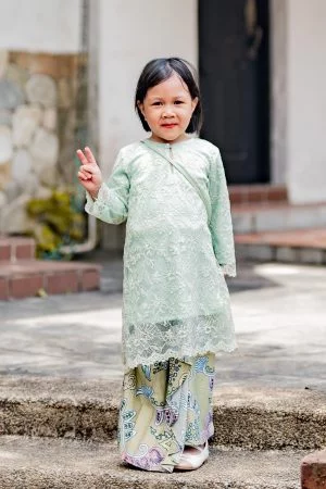 Baju Kurung Batik Lace Abreona Kids - Mist Green