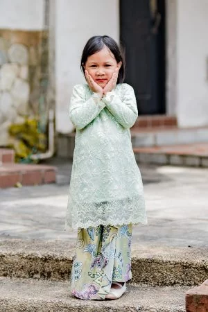 Baju Kurung Batik Lace Abreona Kids - Mist Green