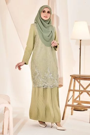 Baju Kurung Lace Pleated Erin - Celery Green