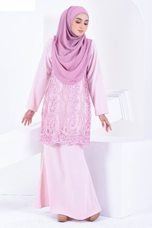 Baju Kurung Lace Dayra - Crepe Pink