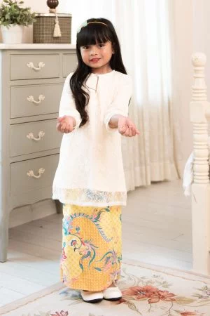 Baju Kurung Lace Devora Kids - Eggnog Yellow