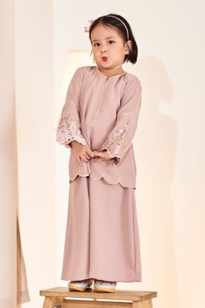 Baju Kurung Sulam Lace Ember Kids - Dusty Pink