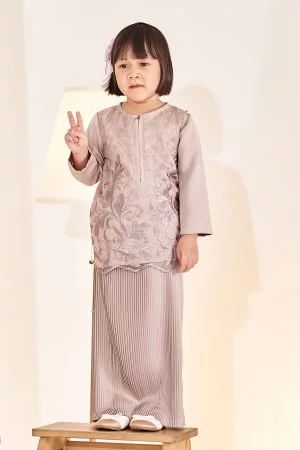 Baju Kurung Lace Pleated Erin Kids - Khaki Brown